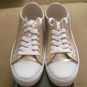 BRAND NEW Gold Qupid Tennis Shoes!